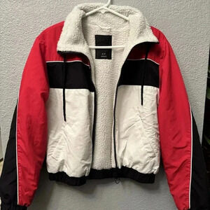 2/40$ Adorable Ardene Retro Style Fur Lined Short Jacket